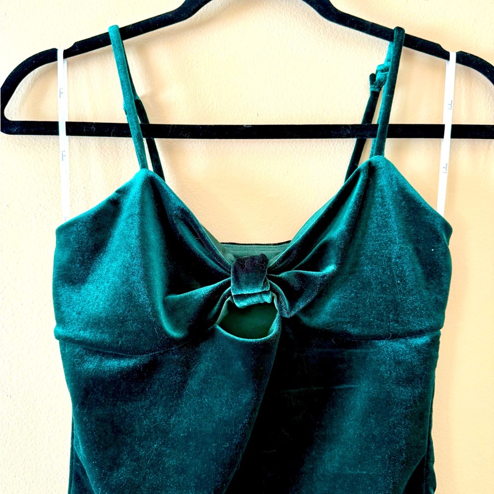 Lulu’s green velvet bodysuit